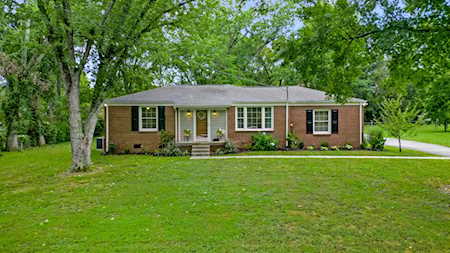 5037 Dovecote Dr Nashville, TN 37220