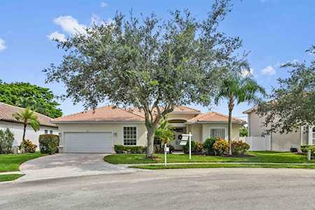 7016 Oakshire Court Lake Worth, FL 33467