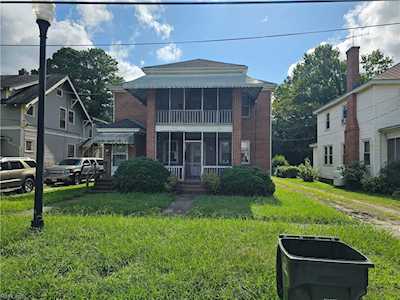 312 S Main St Suffolk, VA 23434