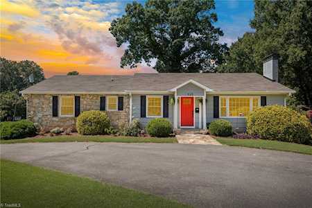826 Wellington Road Winston Salem, NC 27106