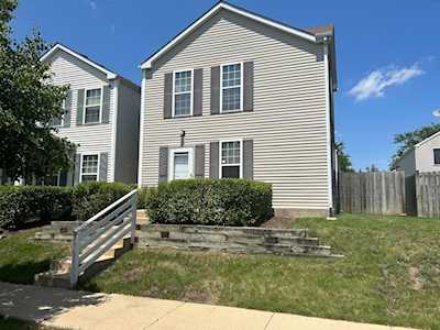 1636 Linden Park Ln Aurora, IL 60504