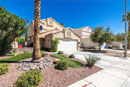 2056 Waverly Circle Henderson, NV 89014
