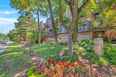 135 Hampton Pl Nashville, TN 37215