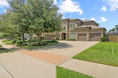 23 Little Rise Dr Missouri City, TX 77459