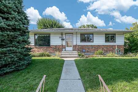 2045 Cottonwood Crescent SE Calgary, AB T2B 1R2