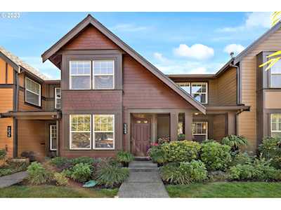 7024 NE Cherry DR Hillsboro, OR 97124