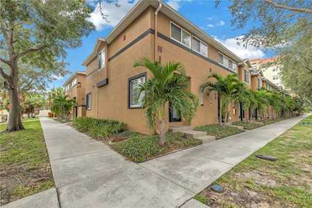 724 4th Ave S #10 St. Petersburg, FL 33701