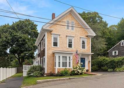 30 Chapel Street #A Gloucester, MA 01930
