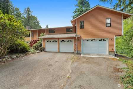14705 216th Ave NE Woodinville, WA 98077