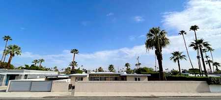 1626 N Riverside Dr Palm Springs, CA 92264