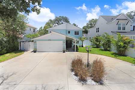 3911 W Swann Ave Tampa, FL 33609