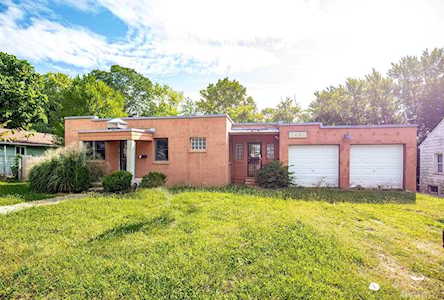 2432 Fairport Avenue Dayton, OH 45406