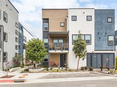 14367 Van Ness Ave Gardena, CA 90249