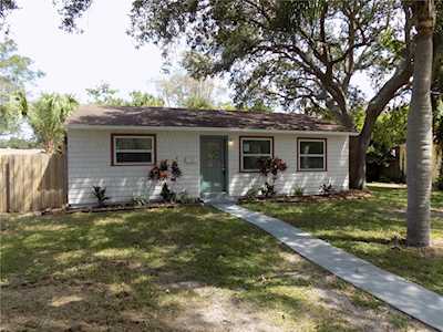 1155 37th Ave N St. Petersburg, FL 33704