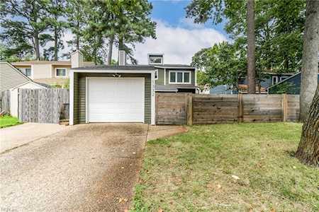 1332 Brant Rd Virginia Beach, VA 23451