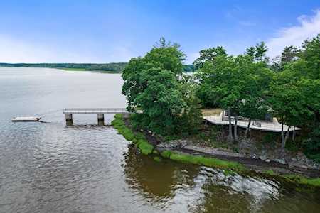 216 Cushing Rd Newmarket, NH 03857