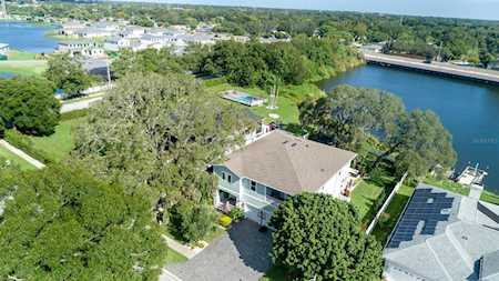 2606 Brewton Ct Clearwater, FL 33761