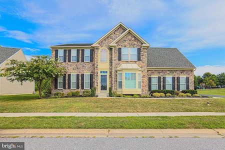 4322 Cross Brook Dr Perry Hall, MD 21128