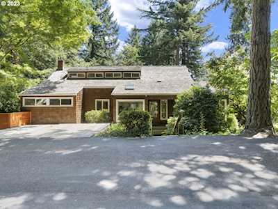 1612 SW Upland DR Portland, OR 97221