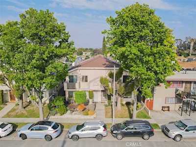 6770 N Paramount Blvd #B Long Beach, CA 90805