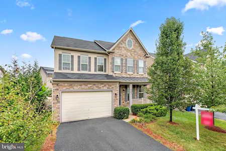 9202 Rice Ave Lanham, MD 20706