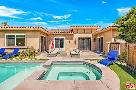 2990 N Biskra Rd Palm Springs, CA 92262