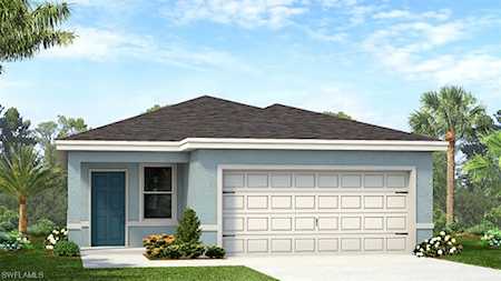 2821 Star Coral Dr North Fort Myers, FL 33903