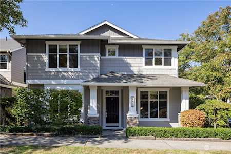 2171 32nd Ave NE Issaquah, WA 98029