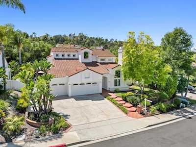 4921 Alameda Dr Oceanside, CA 92056