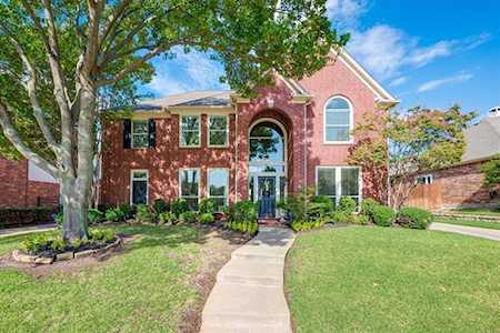 1610 Highland Oaks Drive Keller, TX 76248