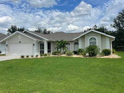 452 Encarnacion St Punta Gorda, FL 33983
