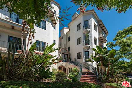 558 Hillgreen Dr #107 Beverly Hills, CA 90212