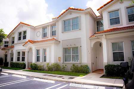 5460 NW 107th Ave #102 Doral, FL 33178