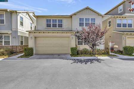 37872 Hickory St Newark, CA 94560