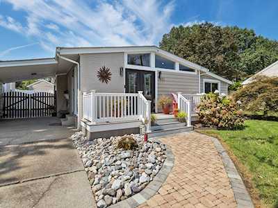 825 Plymouth Ln Virginia Beach, VA 23451