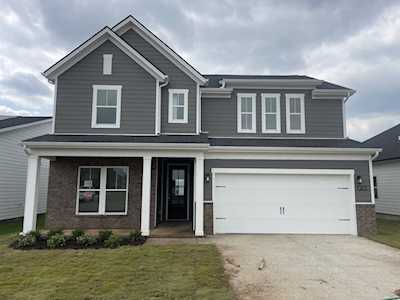 3735 Shady Forest Drive Murfreesboro, TN 37128