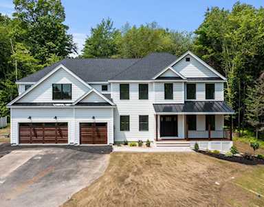 9 Caymus Ridge Salem, NH 03079