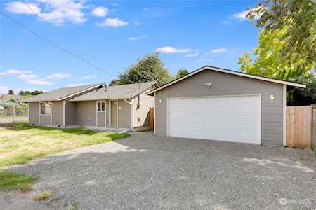 408 S Tobin St Renton, WA 98057