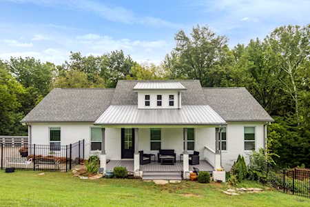 805 Oak Knoll Cir Mount Juliet, TN 37122