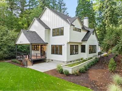 4420 SW 58th AVE Portland, OR 97221