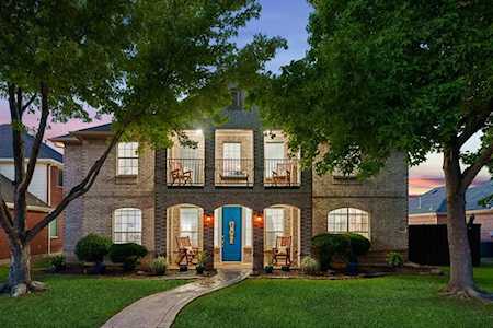 5504 Glenview Lane The Colony, TX 75056