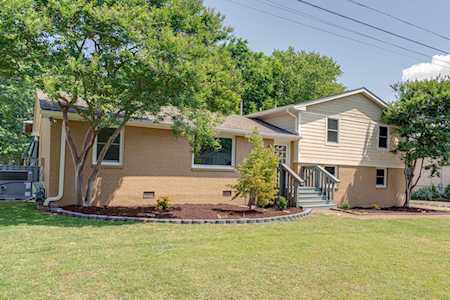 108 Connie Dr Hendersonville, TN 37075