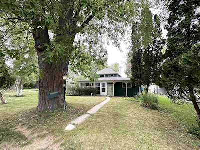 2865 Sunset Point Ln Oshkosh, Town of Oshkosh, WI 54901