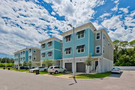 1233 Savona Dr NE St. Petersburg, FL 33702