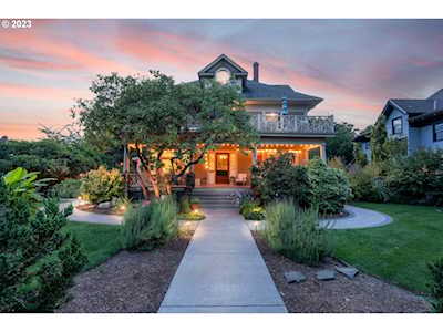 5709 N Vancouver AVE Portland, OR 97217