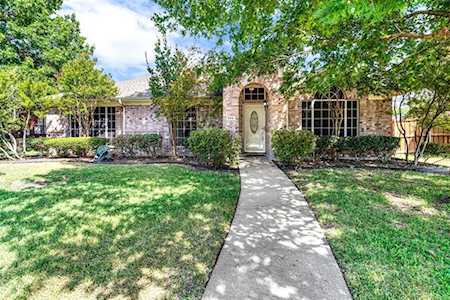 605 Easton Lane Allen, TX 75002