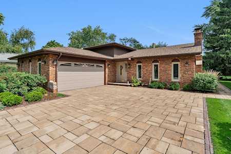 8349 Field Crest Ave Willow Springs, IL 60480