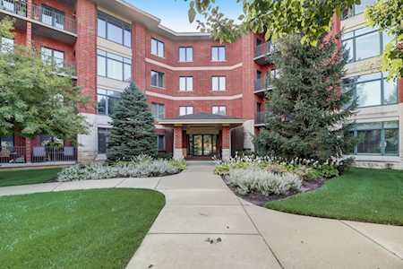 855 E 22nd St #419 Lombard, IL 60148