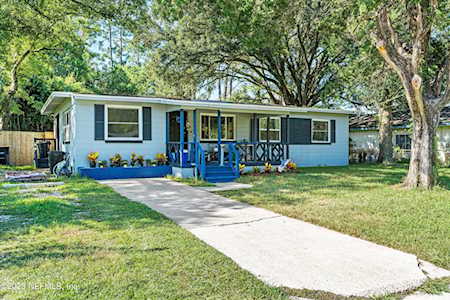 6314 Sauterne DR Jacksonville, FL 32210