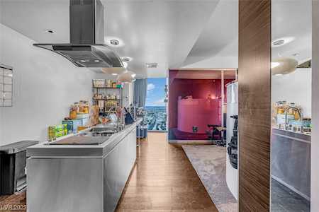 4381 W Flamingo Rd #52302 Las Vegas, NV 89103
